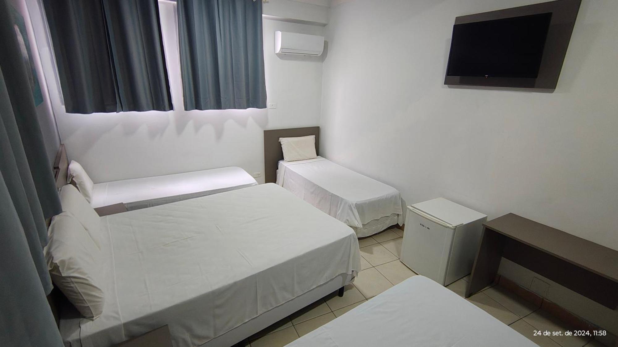 Santos Hotel Екстер'єр фото